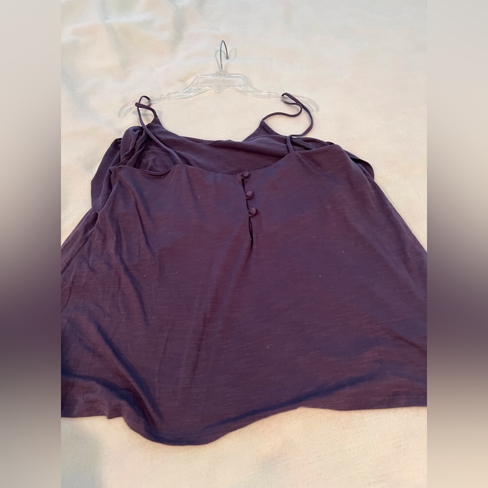 RO + DE Ruffle Tank - Picture 5 of 5